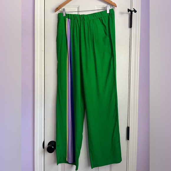 Dressed in Joy Cora Matching Set - Picture 5 of 8